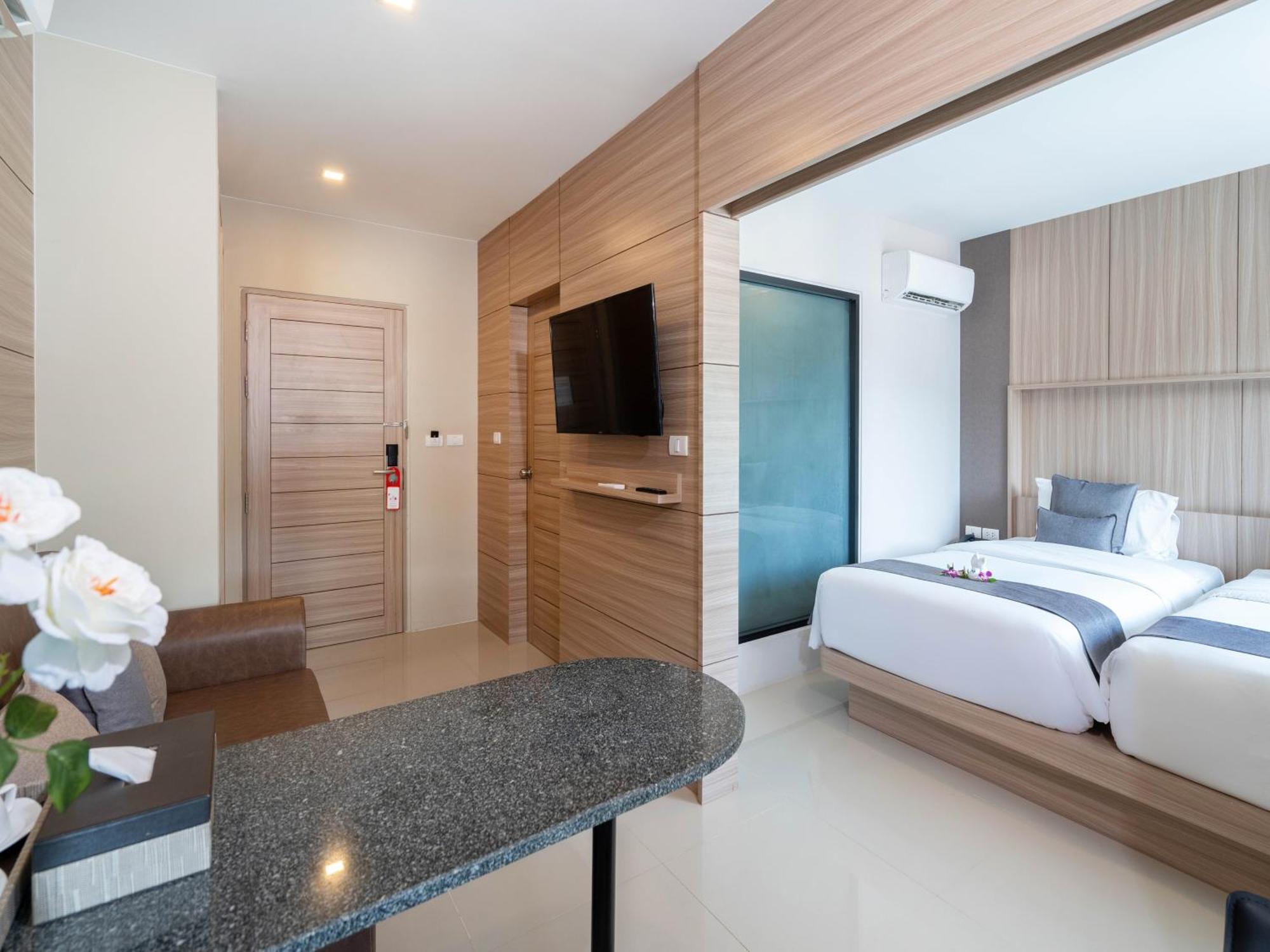 Patong Bay Residence Phuket Extérieur photo